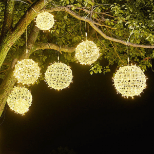 Luminous Garland Outdoor Tree