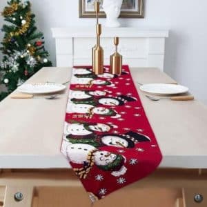 Noell snowman’s table runner