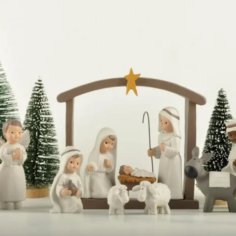 12-piece cream white nativity set, hand painted, 12.7 cm wide