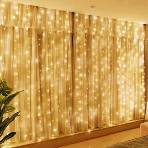 3 x 3 m USB curtain lights, 300 LEDs, 4 timer settings, dimmable