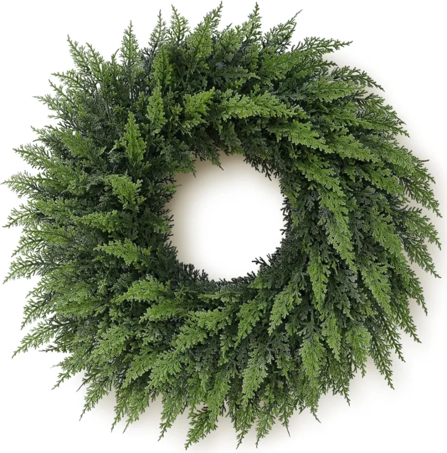 61 cm (24 in) green faux cedar wreath with real-touch branches