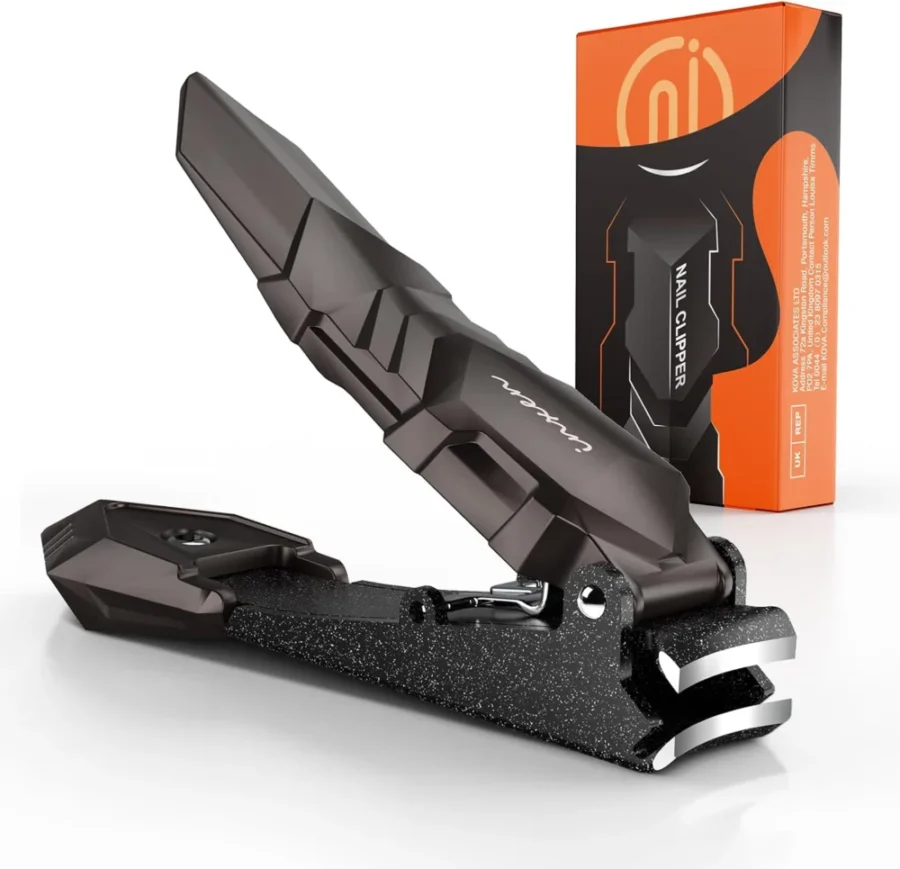 One-piece nail clippers with a catch slot, black, large