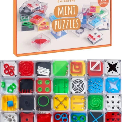 Set of 28 mini maze puzzle cubes, 4 cm, with a rolling steel ball