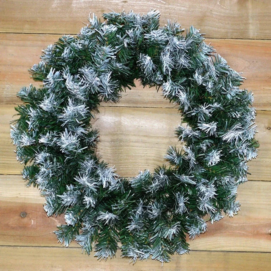Snow-tipped green pine Christmas wreath, 50 cm, by Premier