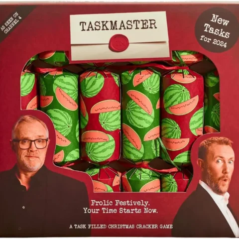 Taskmaster Christmas crackers, 6 with tasks, paper pineapples, trophy