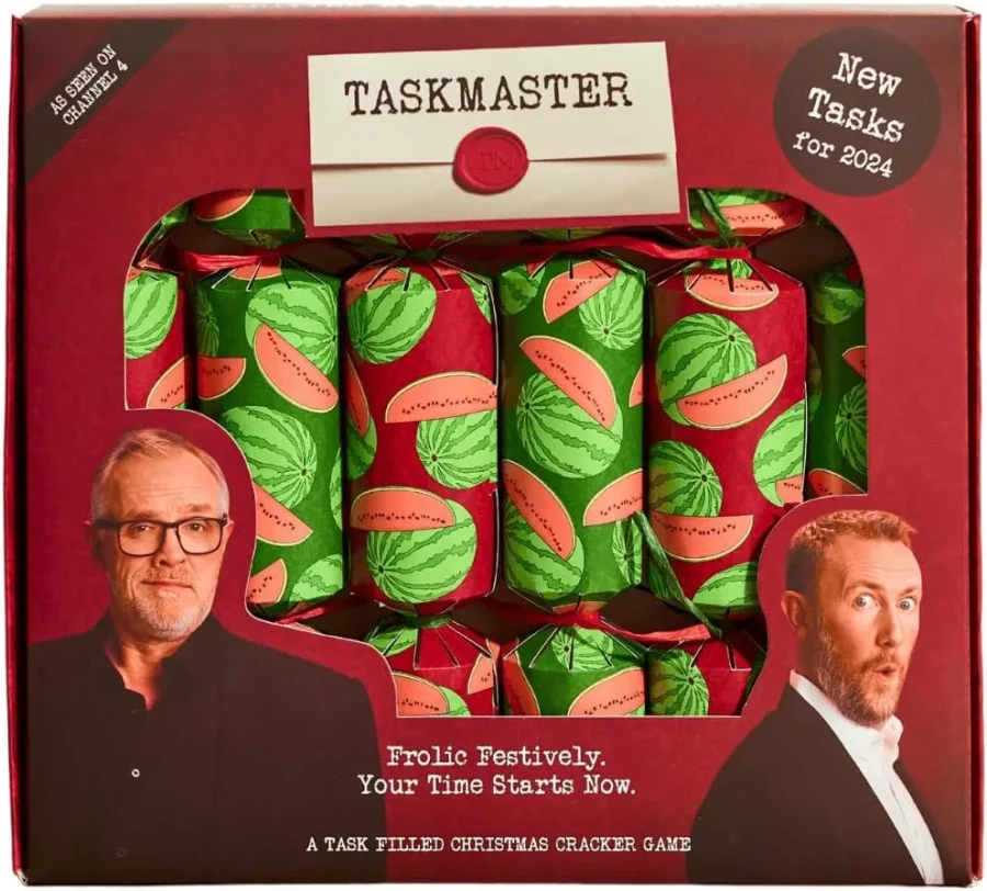 Taskmaster Christmas crackers, 6 with tasks, paper pineapples, trophy