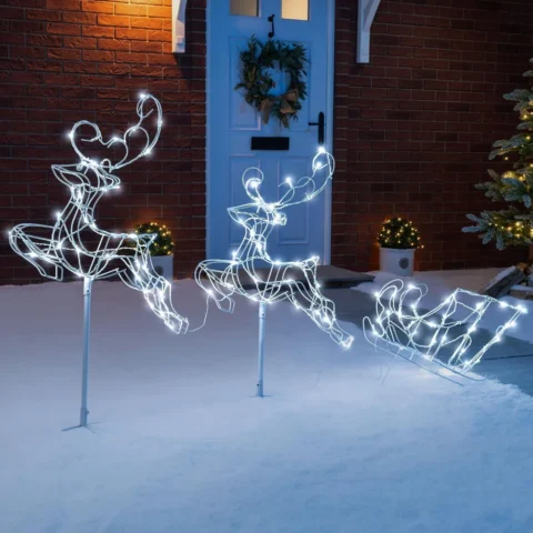 White 3D flying reindeer and sleigh light, 3 m, 120 LEDs, mains